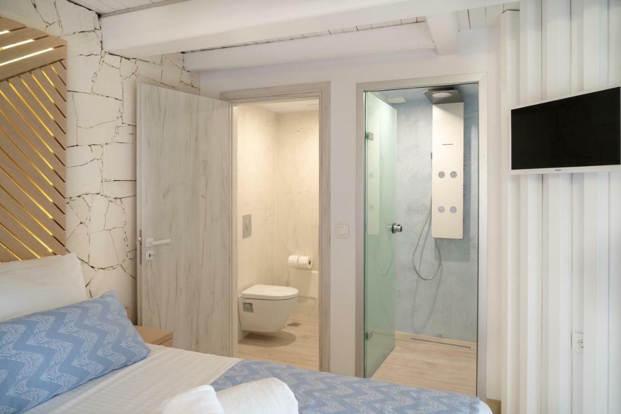 Nine Hotel Chania  ภายนอก รูปภาพ