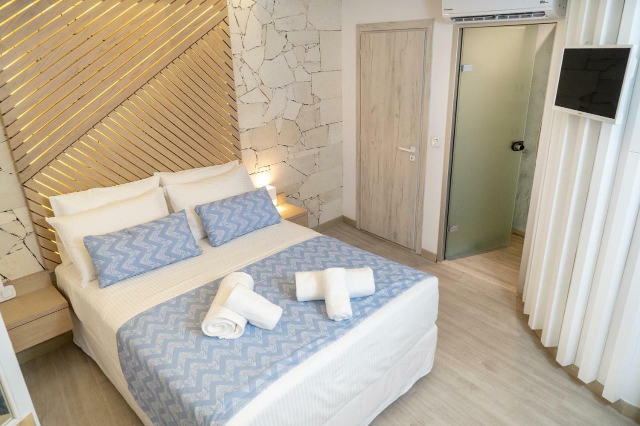 Nine Hotel Chania  ภายนอก รูปภาพ