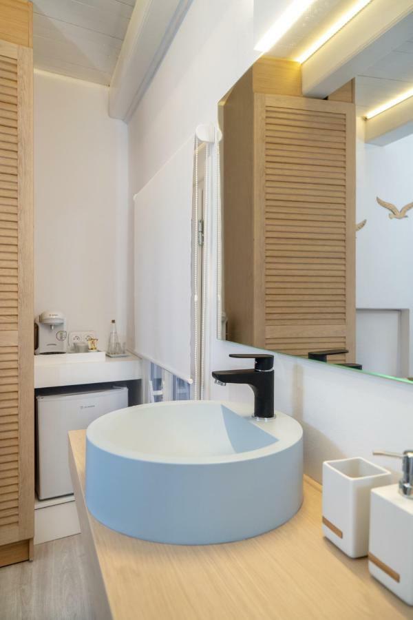 Nine Hotel Chania  ภายนอก รูปภาพ